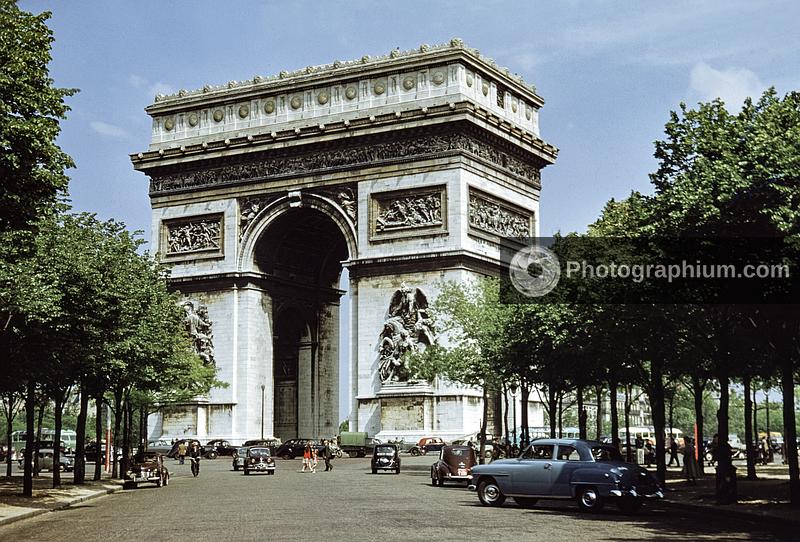 Street Scene & Arc de Triomphe. Paris, France. 1950s