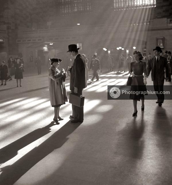 Grand Central. New York. 1941